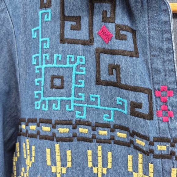 Roper Womens Embroidered Denim Tunic Shirt Blue Cactus Aztec Sz M Boho Western - Picture 5 of 13